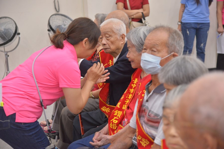 114年度臺中市潭子區金婚、鑽石婚暨白金婚紀念表揚活動26